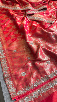 Soft Munga Silk Saree with Kutdana & Zarkan Embellishment
