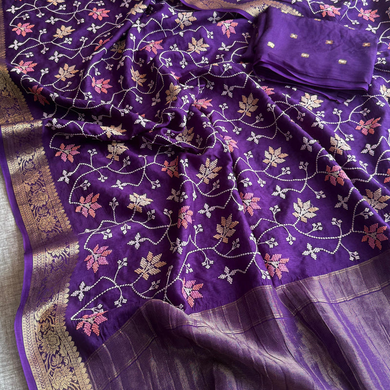 Pure Munga Silk Banarasi Saree with Multi-Thread Embroidery & Blouse