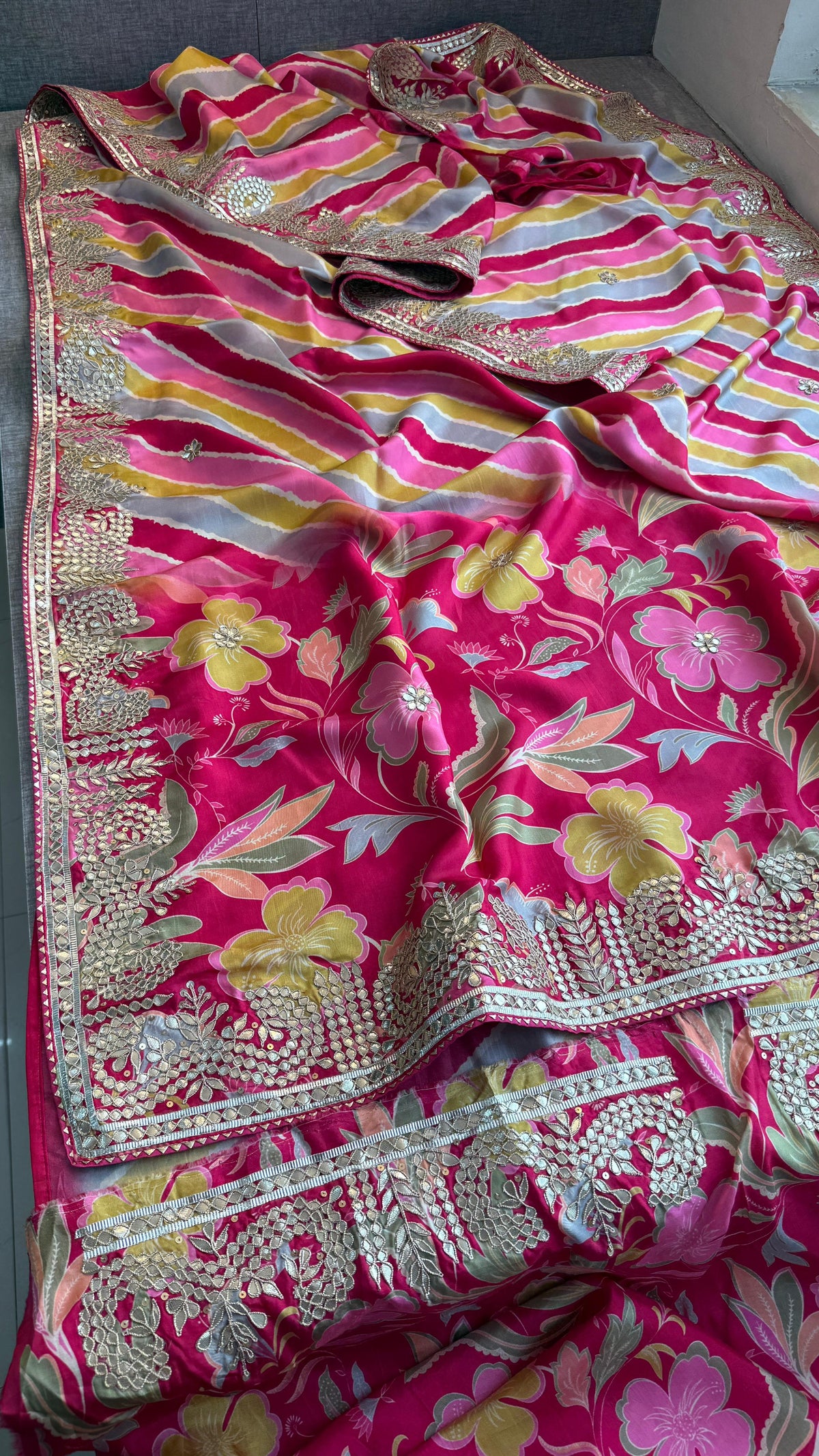 Pure Munga Crepe Silk Saree with Leheriya Blouse & Gotapatti Work