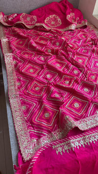Majestic Pink Pure Munga Silk Banarasi Saree with Handcrafted Gotapatti Zardozi and Pearl Detailing