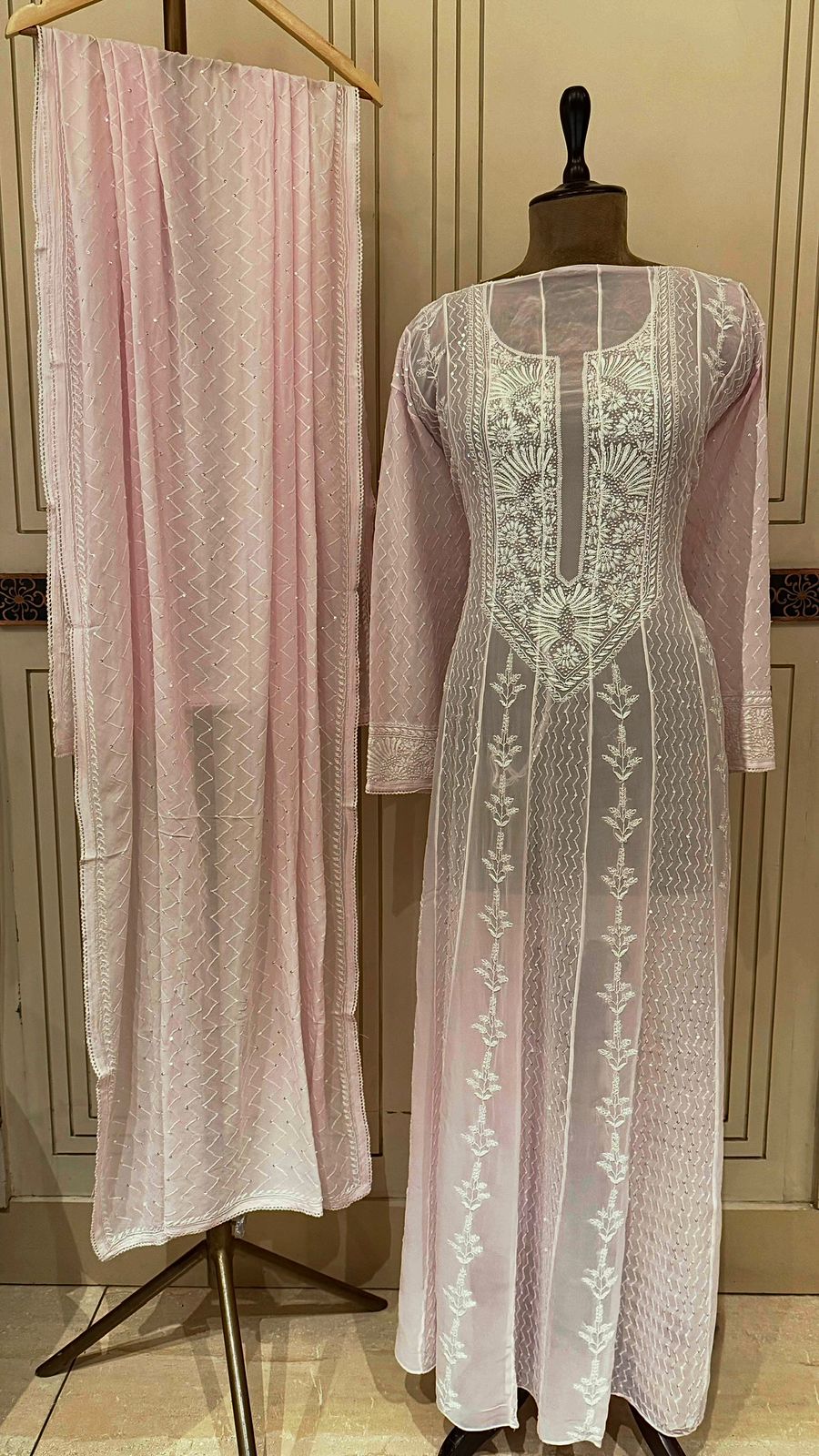 Pure Georgette Anarkali Kurta Dupatta Set with Pearl Sequins and Katdana Embellishment