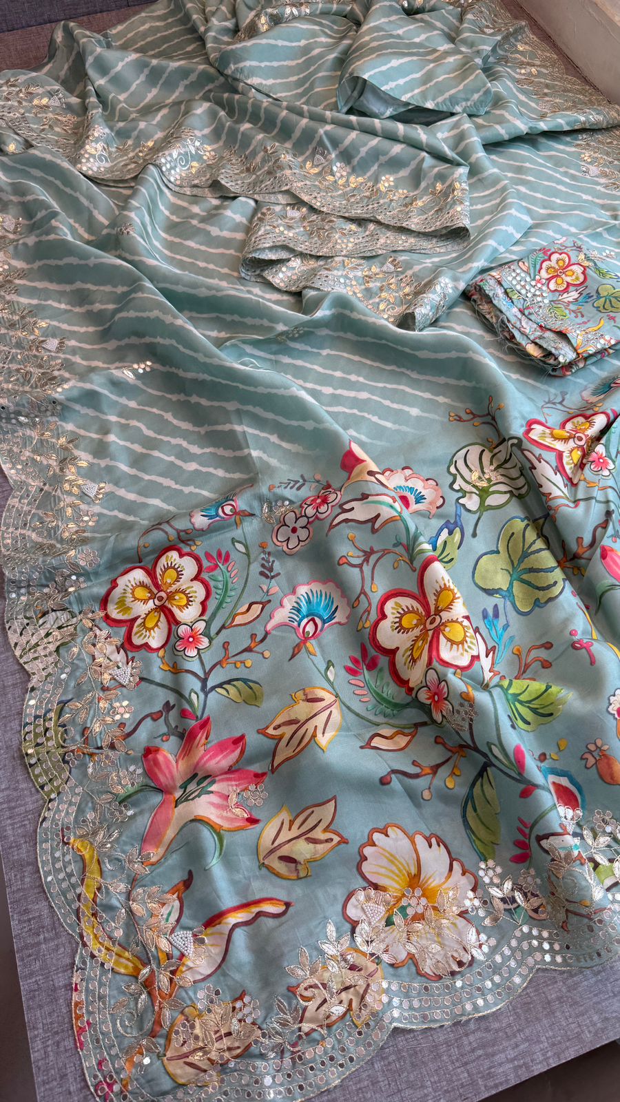 Pure Munga Silk Hand-Painted Leheriya Saree with Floral Print & Heavy Gotapatti Border