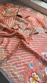 Pure Munga Silk Hand-Painted Leheriya Saree with Floral Print & Heavy Gotapatti Border