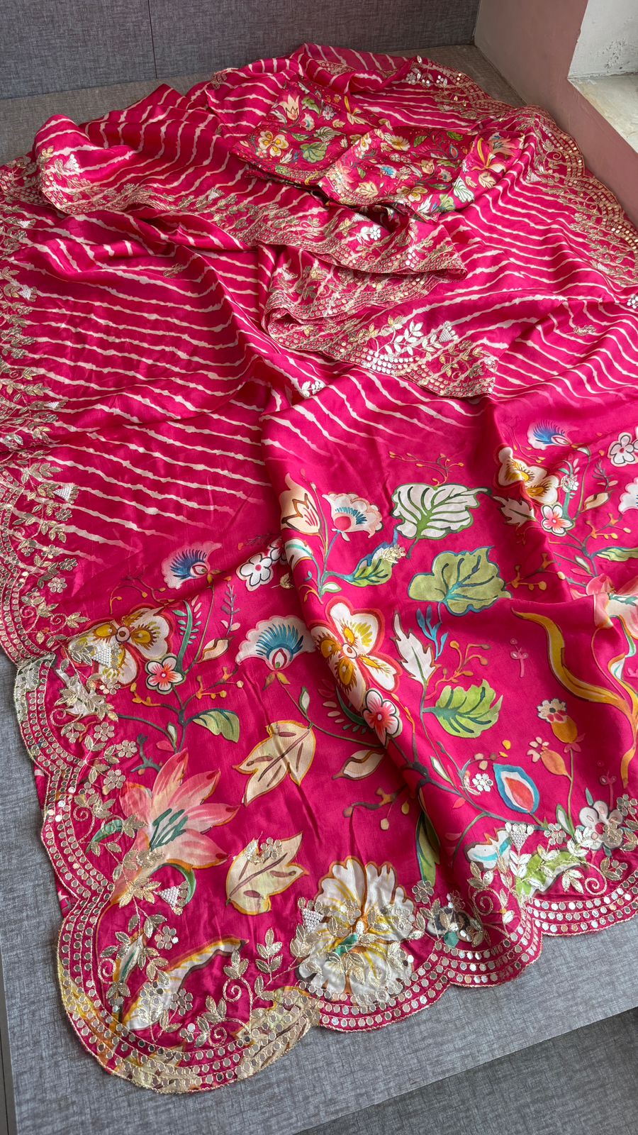 Pure Munga Silk Hand-Painted Leheriya Saree with Floral Print & Heavy Gotapatti Border