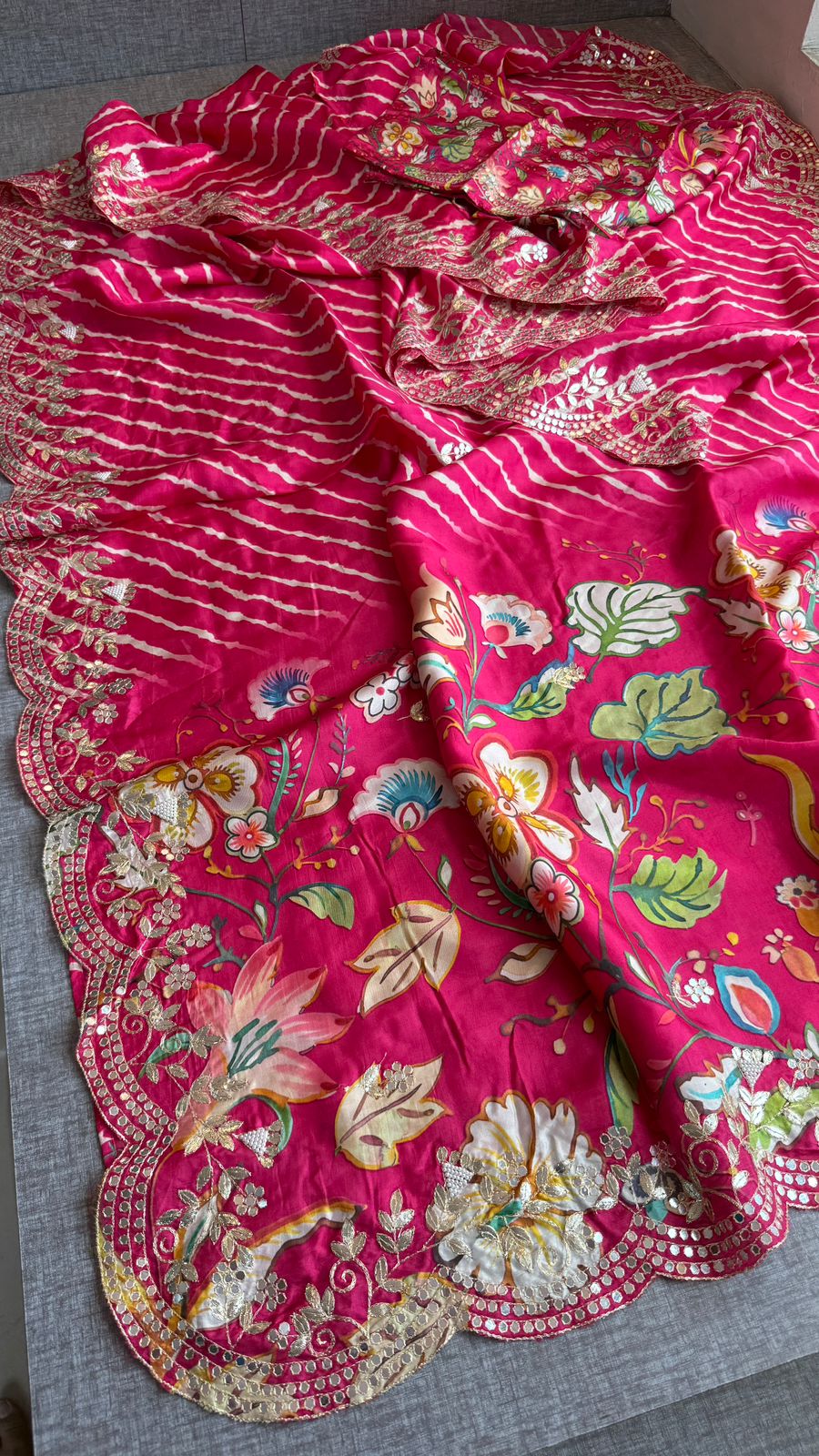 Pure Munga Silk Hand-Painted Leheriya Saree with Floral Print & Heavy Gotapatti Border