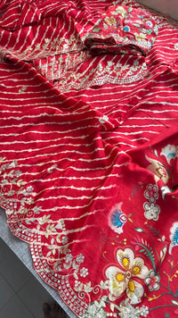 Pure Munga Silk Hand-Painted Leheriya Saree with Floral Print & Heavy Gotapatti Border