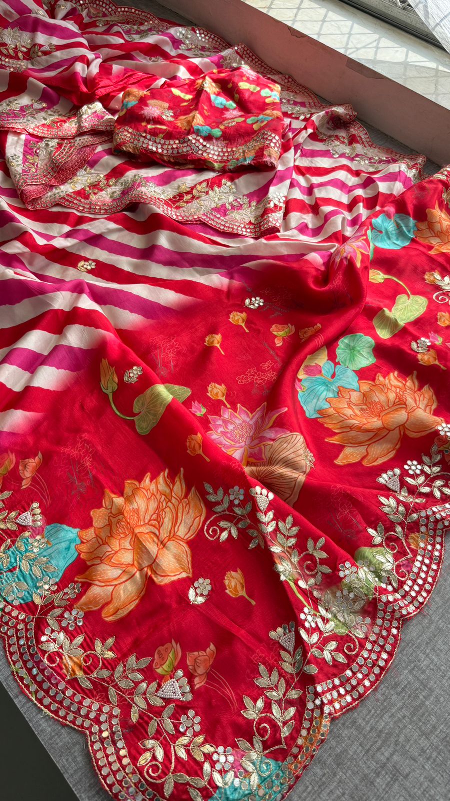 Pure Munga Silk Hand-Painted Leheriya Saree with Floral Print & Heavy Gotapatti Border