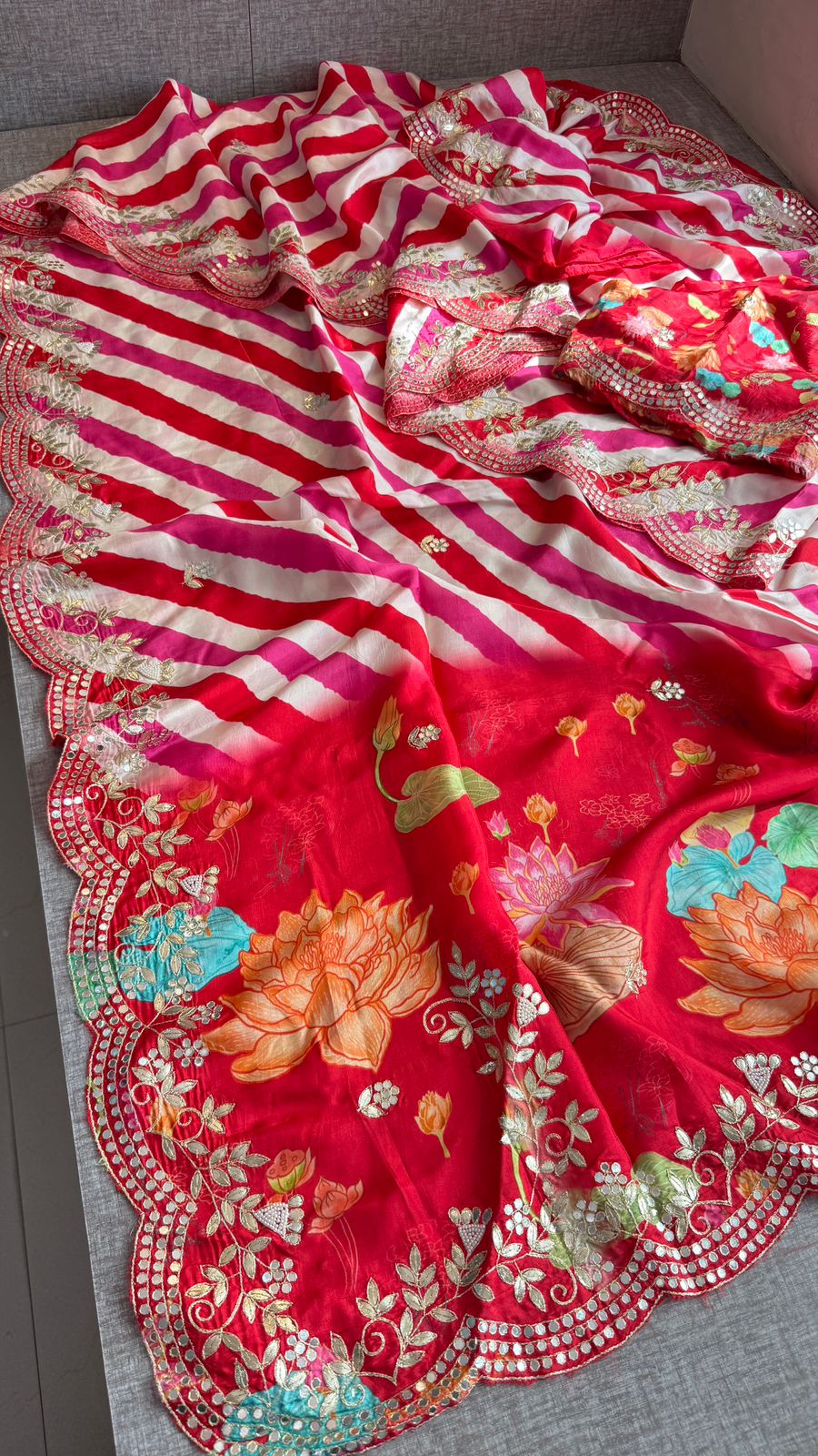 Pure Munga Silk Hand-Painted Leheriya Saree with Floral Print & Heavy Gotapatti Border