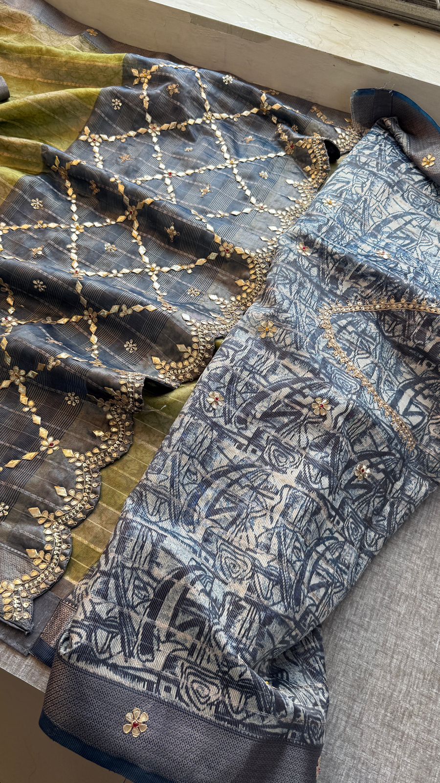 Pure Tissue Silk Banarasi Saree with Zardozi, Pearl & Gotapatti Handwork