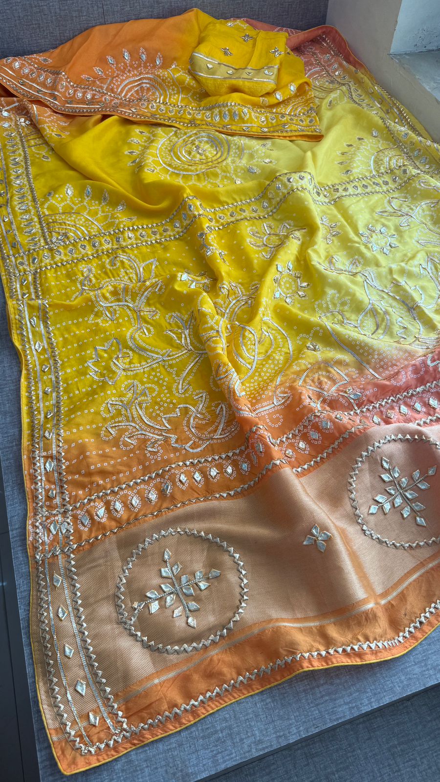 Vibrant Dual Tone Munga Silk Saree With Intricate Sikhiya Gotapatti Artistry