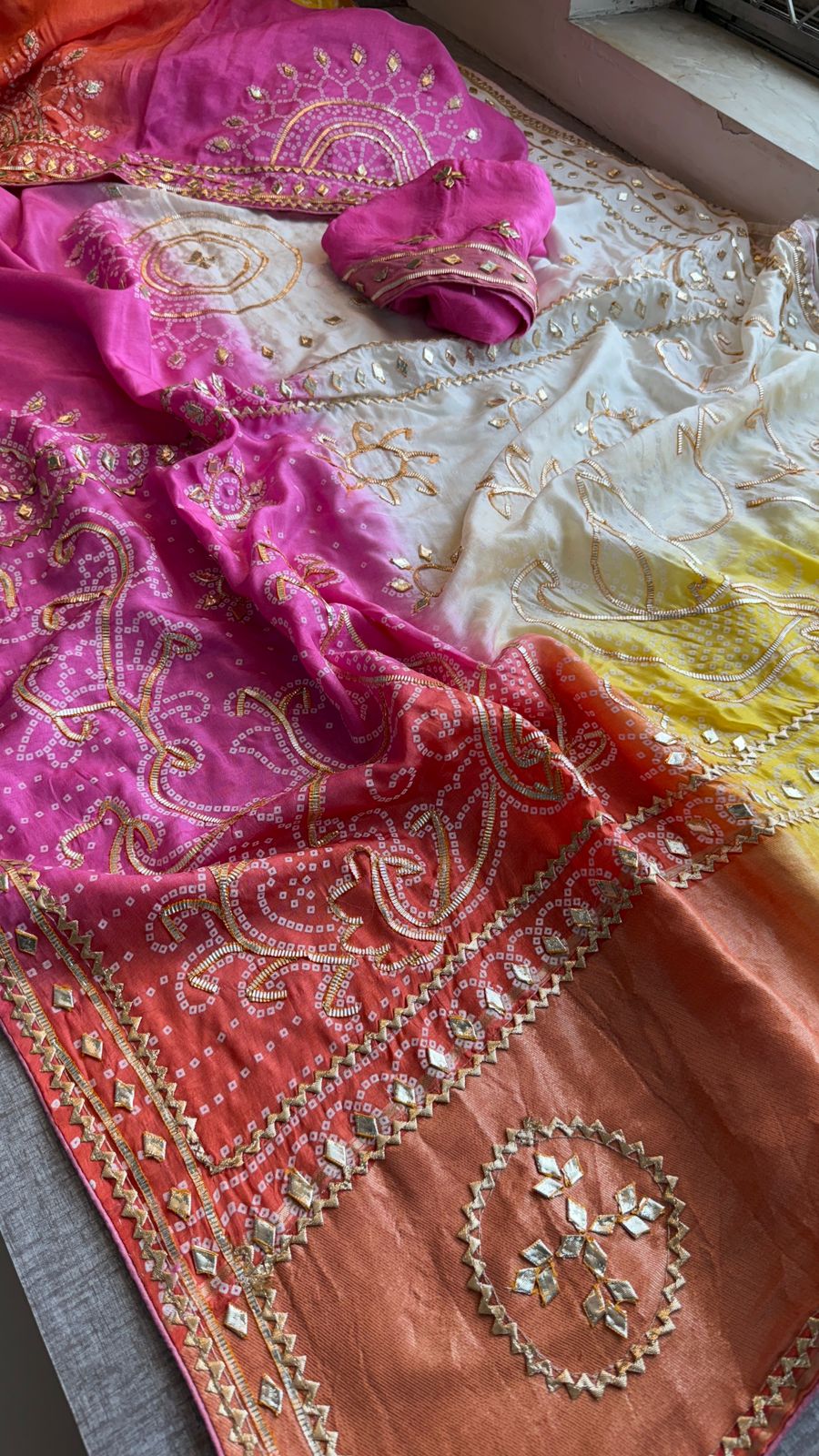 Vibrant Dual Tone Munga Silk Saree With Intricate Sikhiya Gotapatti Artistry