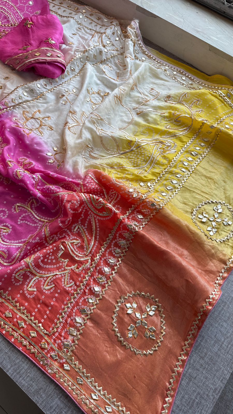 Vibrant Dual Tone Munga Silk Saree With Intricate Sikhiya Gotapatti Artistry