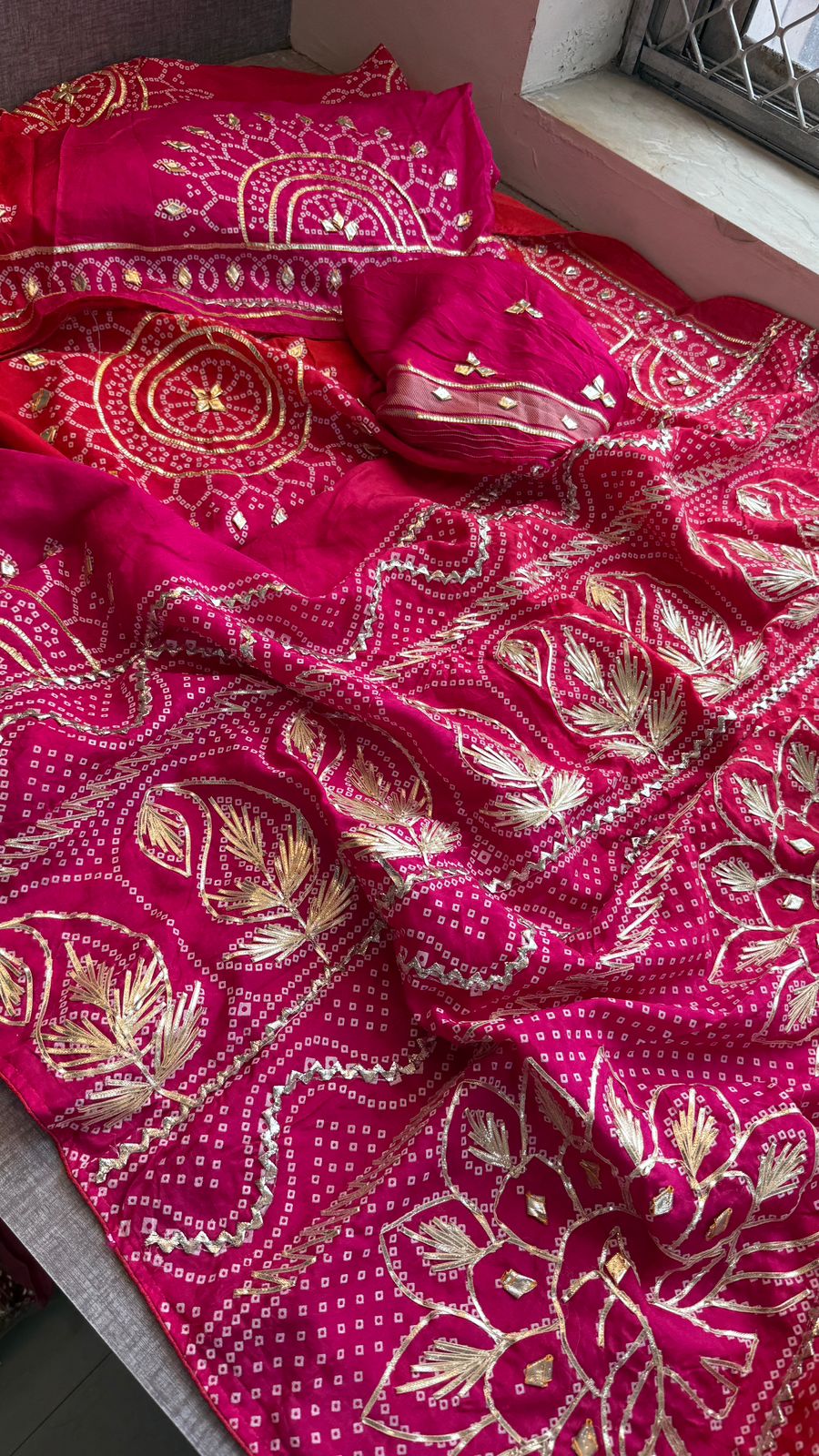 Elegant Munga Silk Lakdi Patta Saree With Delicate Sikhiya Gotapatti Floral Work