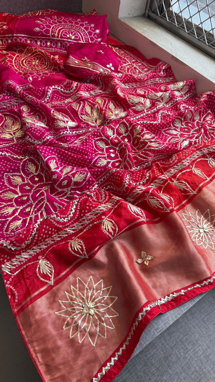 Elegant Munga Silk Lakdi Patta Saree With Delicate Sikhiya Gotapatti Floral Work