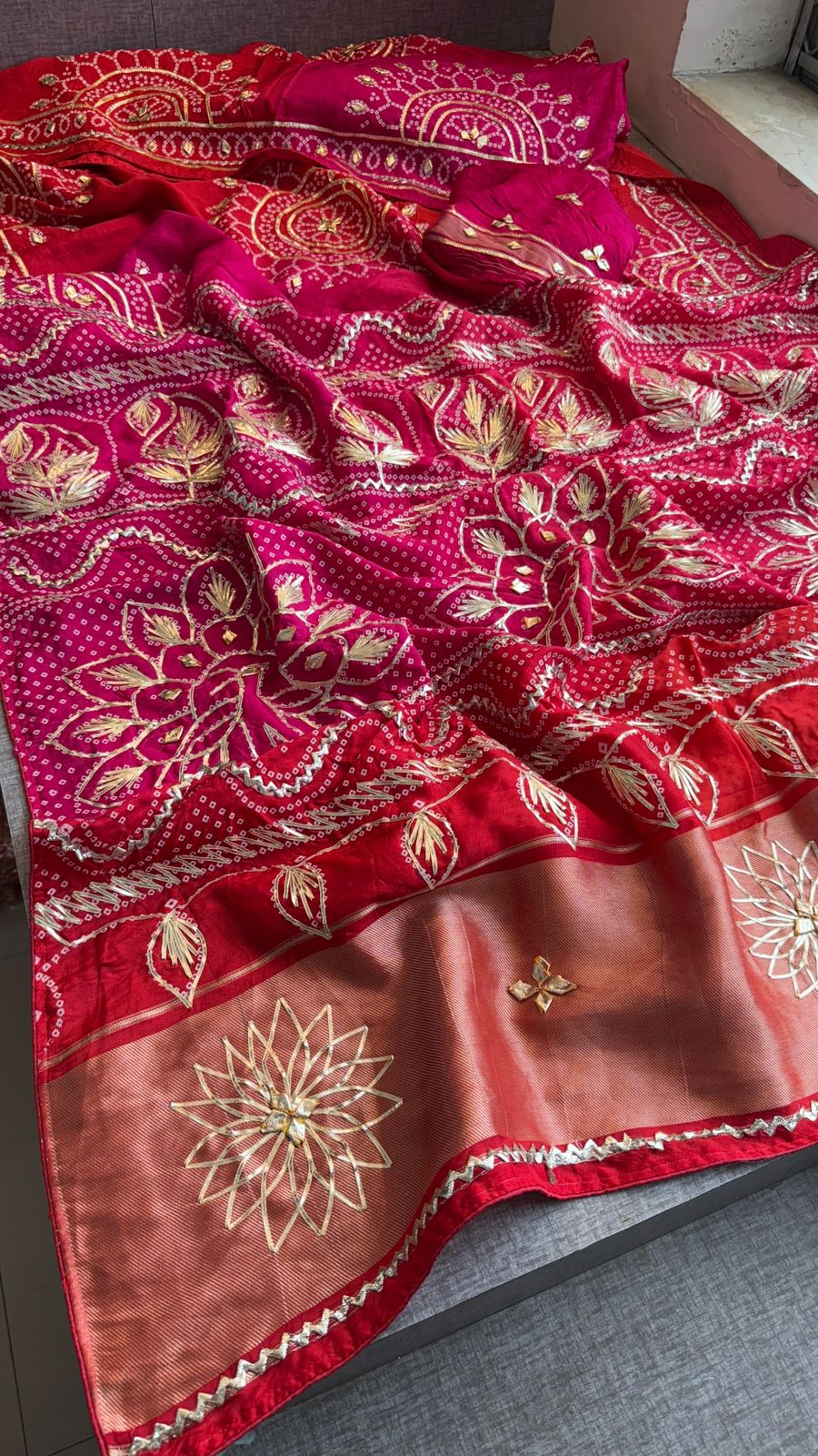 Elegant Munga Silk Lakdi Patta Saree With Delicate Sikhiya Gotapatti Floral Work
