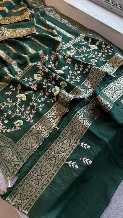 Zardozi Sequins And Gotta Patti On Munga Silk Banarasi · 56 Artisan Hours of work · The Sunehri Edit
