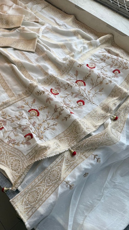 Zardozi Sequins And Gotta Patti On Munga Silk Banarasi · 56 Artisan Hours of work · The Sunehri Edit