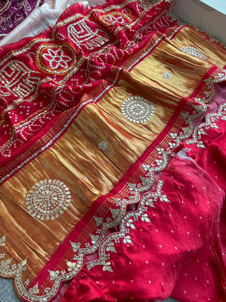 Pure Gajji Silk Saree With Lakdi Patta Digital Print And Traditional Elephant Border Work