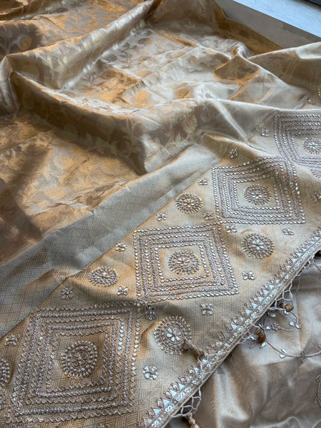 Pure Tissue Silk Banarasi Saree With Zardozi Pearl Embellished Border