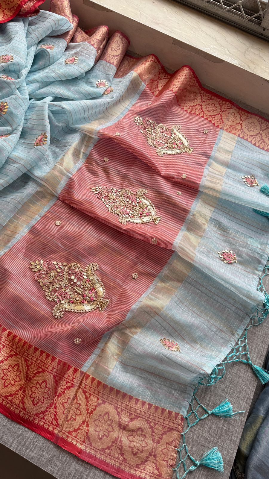 Regal Tissue Linen Silk Saree With Handcrafted Zardozi Kalash Motif & Banarasi Border