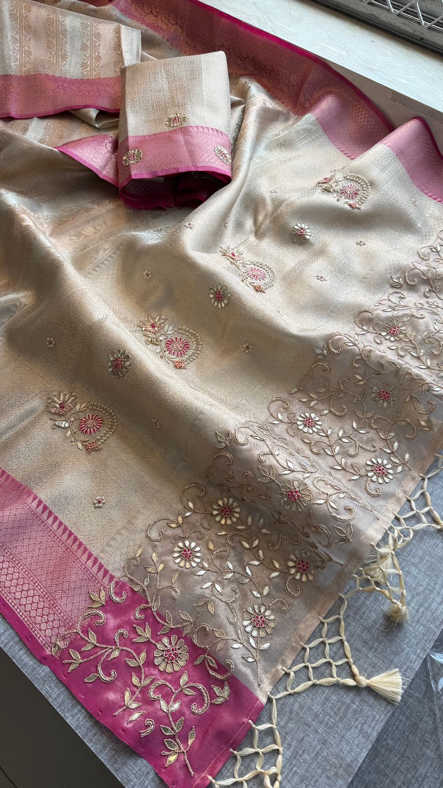 Elegant Banarasi Silk Saree With Zardozi Floral Border & Pastel Contrast Pallu