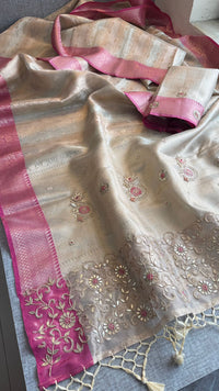 Elegant Banarasi Silk Saree With Zardozi Floral Border & Pastel Contrast Pallu