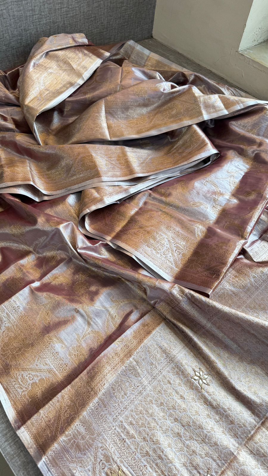 Elegant Tissue Silk Banarasi Saree With Handcrafted Gotapatti Zardozi Pearl Detailing