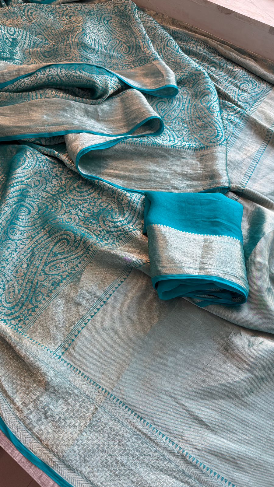 Zari Golden Weaving On Khaddi Georgette Banarasi · 20 Artisan Hours of work · The Zari Edit