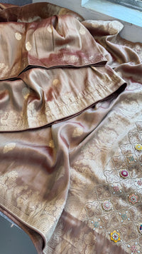 Regal Aura Pure Munga Silk Banarasi Saree With Handcrafted Zardozi Stone Embellishments