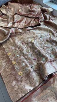 Regal Aura Pure Munga Silk Banarasi Saree With Handcrafted Zardozi Stone Embellishments