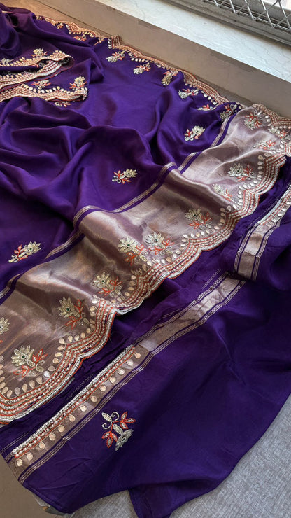 Zardozi Gotta Patti And Kutdana On Munga Silk Lakdi Patta · 52 Artisan Hours of work · The Sunehri Edit