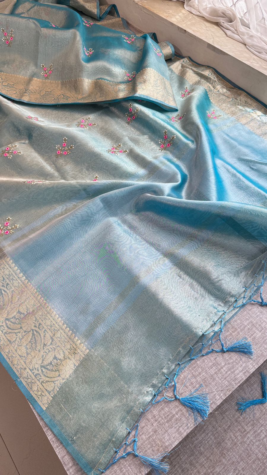 Multi-Thread Embroidery On Tissue Silk Banarasi · 16 Artisan Hours of work · The Rangriti Edit