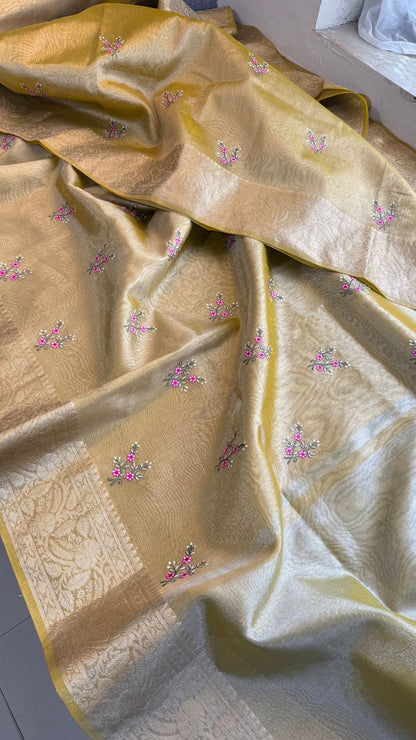 Multi-Thread Embroidery On Tissue Silk Banarasi · 16 Artisan Hours of work · The Rangriti Edit
