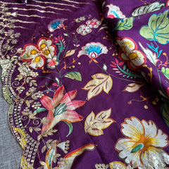 Munga Crepe Silk Saree with Kasab & Gotapatti Detailing