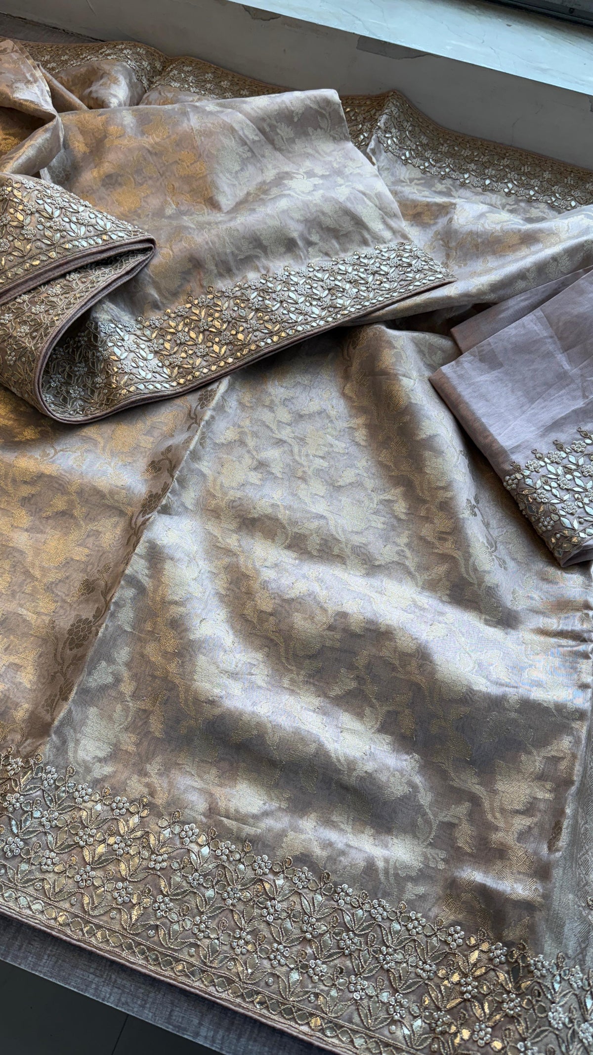 Tissue Handloom Banarasi Silk Saree with Gotapatti & Pearl
