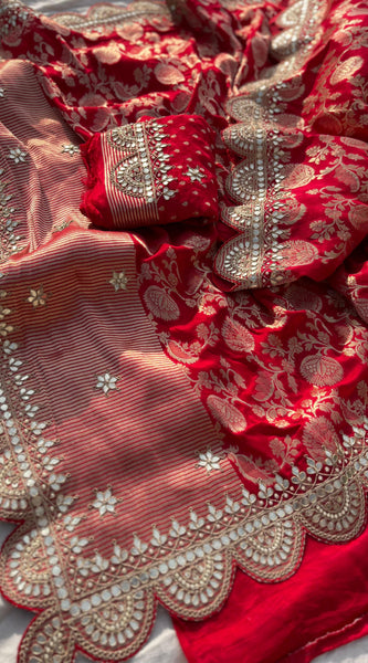Khaddi Georgette Banarasi Saree with Pearl & Gotapatti Work