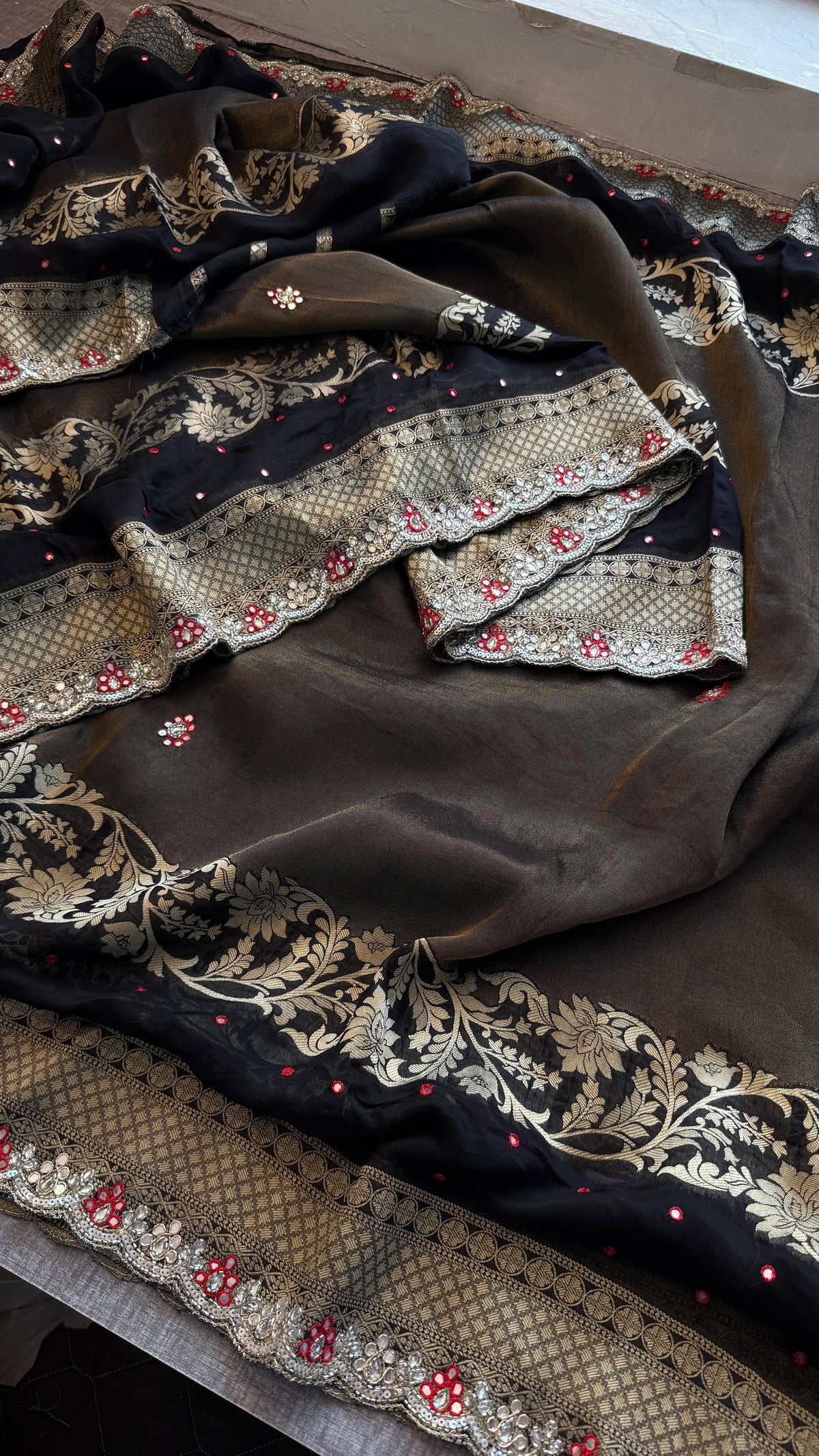 Pure Soft Munga Silk Saree with Zardozi, Resham & Pearl Work