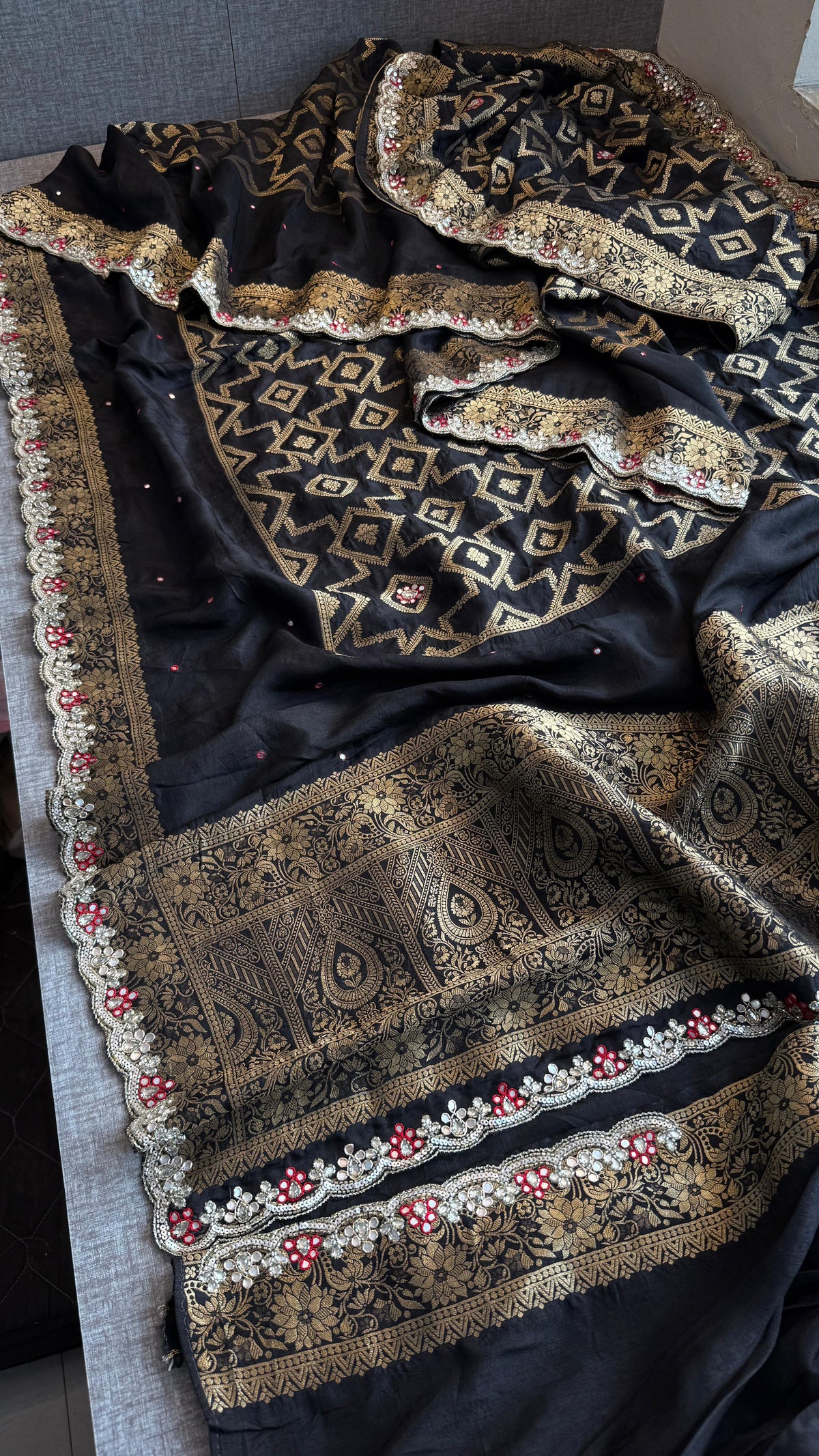 Pure Soft Munga Silk Saree with Zardozi, Resham & Pearl Work