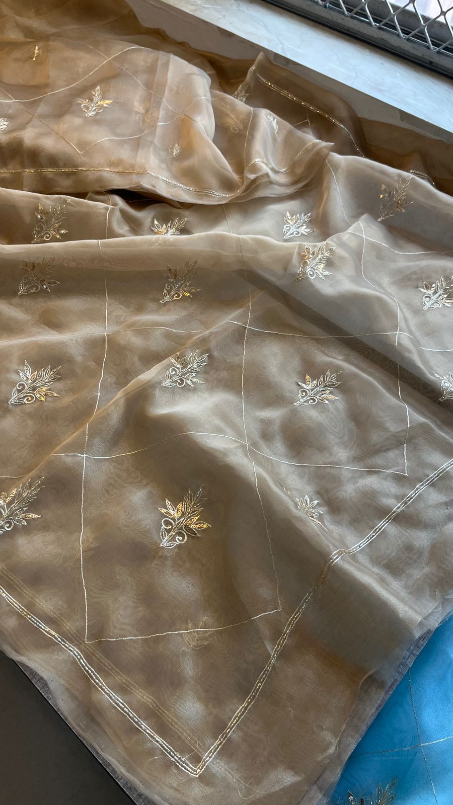 Premium Tissue Organza Saree With Gold Embroidered Butti And Elegant Grid Pattern