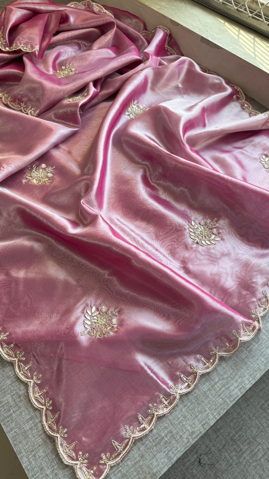 Pure Tissue Handloom Silk Saree With Zardozi Gotapatti Border Work