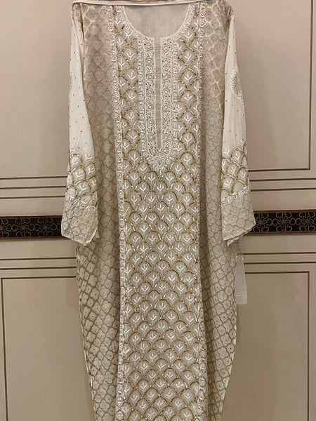 Elegant Pure Mul Chanderi Kurta Dupatta Set With Zari Katdana & Sequin Work