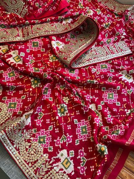 Rangila Aura Pure Gajji Silk Lagdi Patta Saree with Digital Print & Gotapatti Work