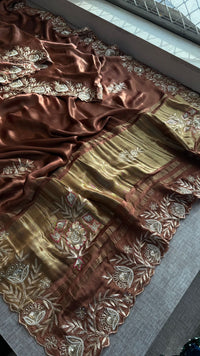 Pure Gajji Silk Lagdi Patta Saree With Zardozi & Pearl Handwork