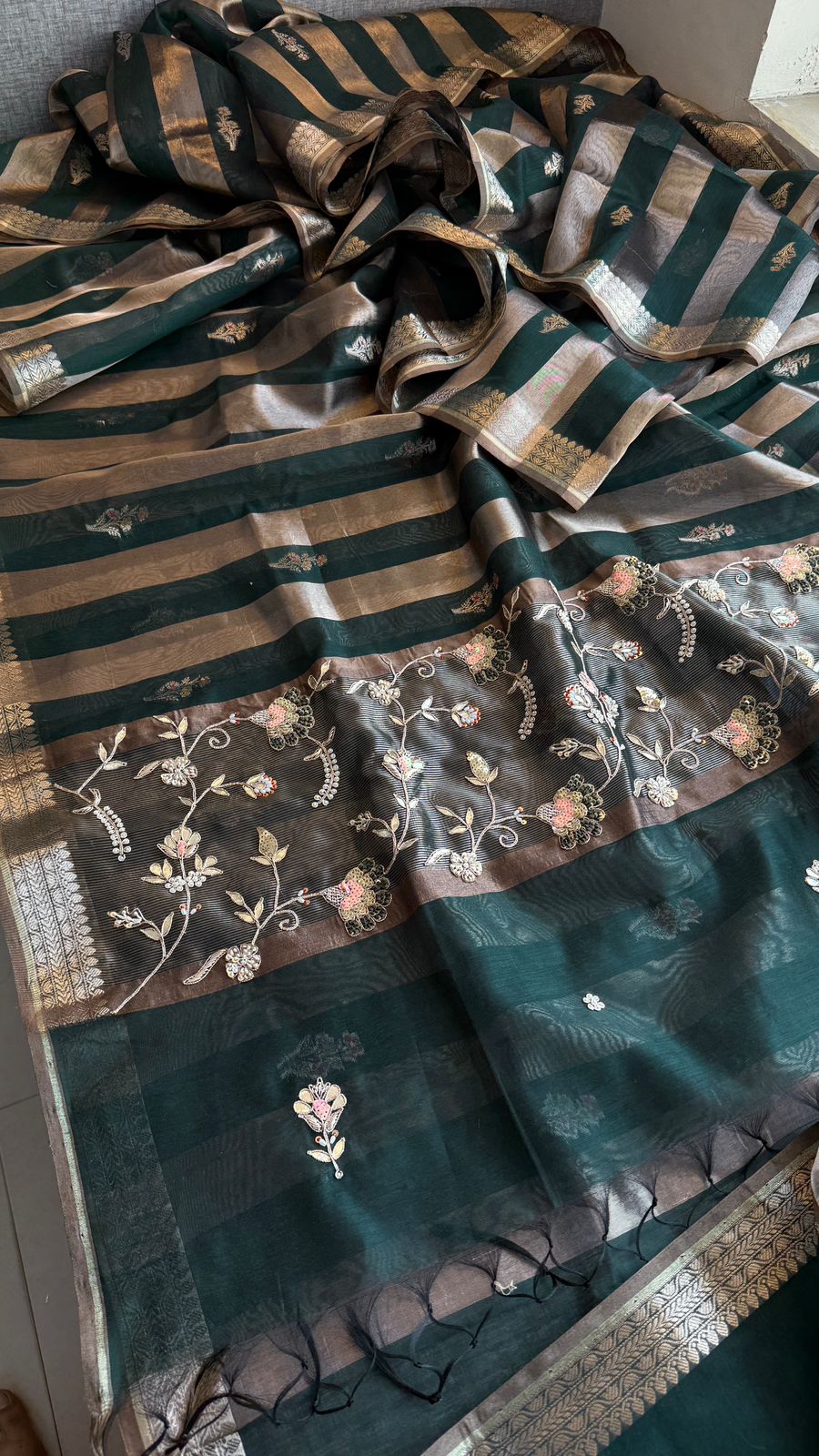Shaahi Noor Pure Soft Silk Banarasi Saree with Handcrafted Zardozi & Pearl Accents