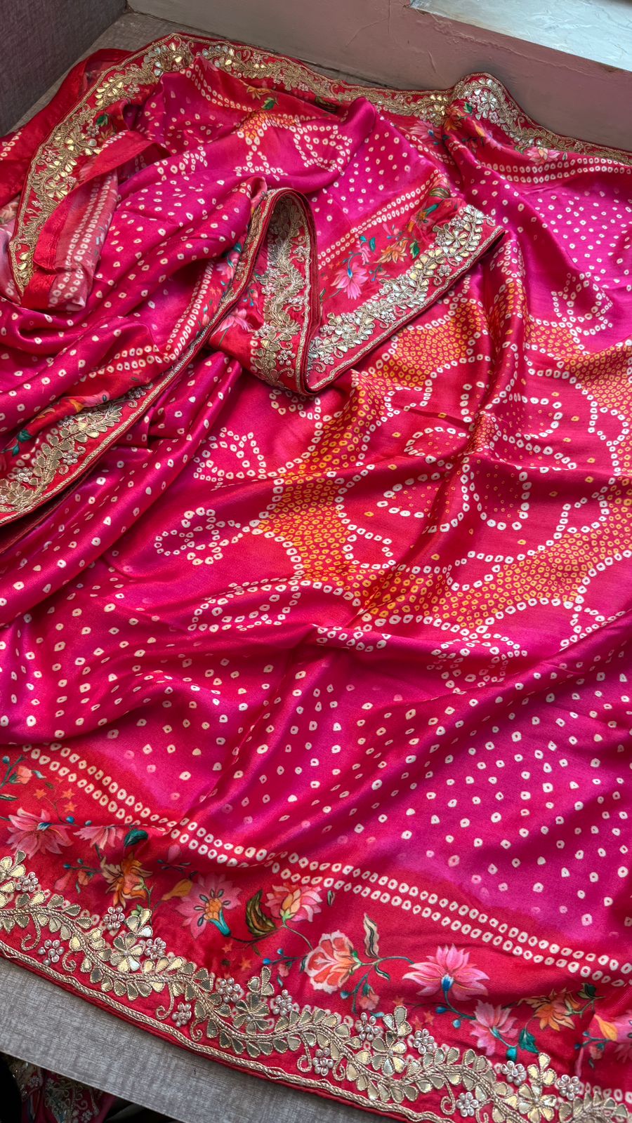 Pure Gajji Silk Lakdi Patta Digital Print Saree With Gotapatti & Zardozi Work