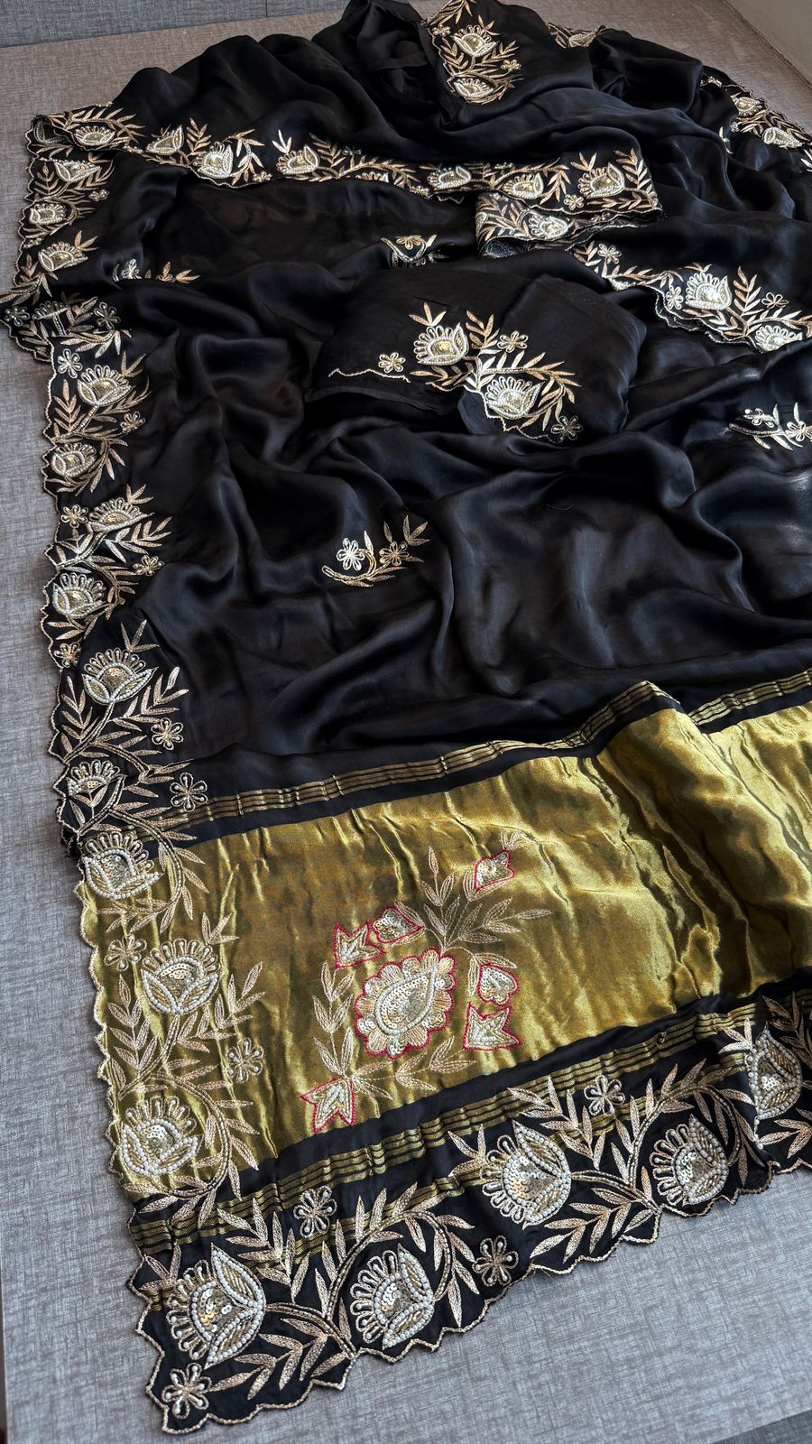 Pure Gajji Silk Lagdi Patta Saree With Zardozi & Pearl Handwork