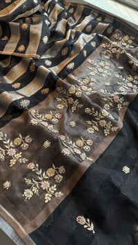 Viraasat Luxe Pure Banarasi Soft Silk Saree with Zardozi, Resham & Pearl Detailing